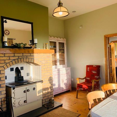 Glen Keen Farm Cottage Louisburgh Ngoại thất bức ảnh
