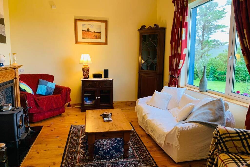 Glen Keen Farm Cottage Louisburgh Ngoại thất bức ảnh
