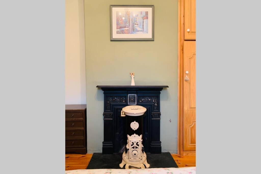 Glen Keen Farm Cottage Louisburgh Ngoại thất bức ảnh