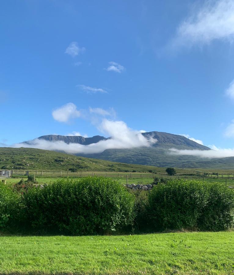 Glen Keen Farm Cottage Louisburgh Ngoại thất bức ảnh